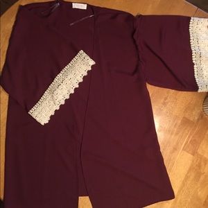 Maroon size small kimono